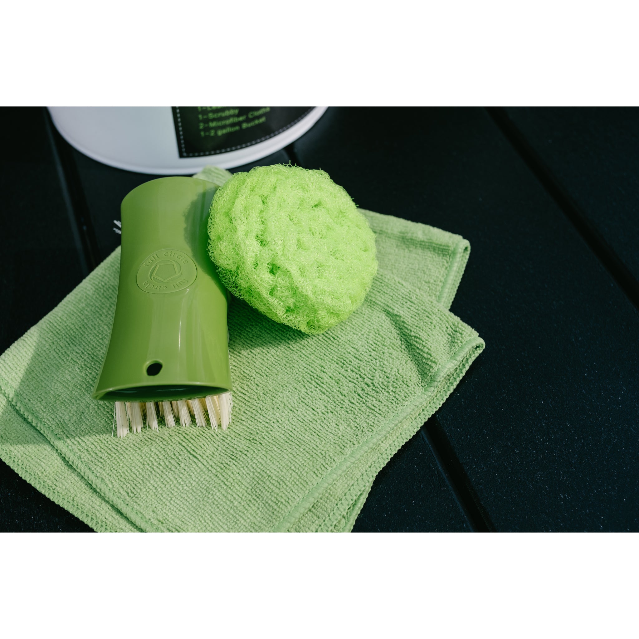 LuxCraft Poly-Brite Cleaning Kit – Outdoor Poly Furniture Care Kit (PBCK)